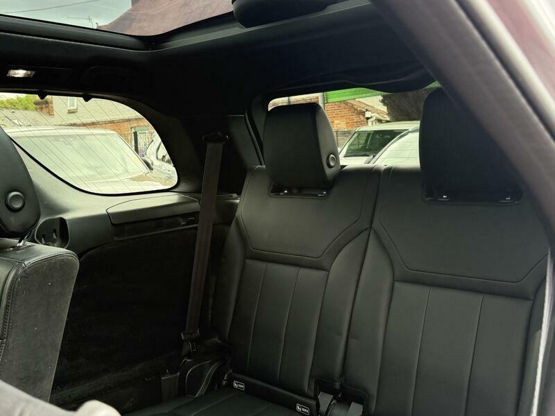 Land Rover Discovery Se Black #60
