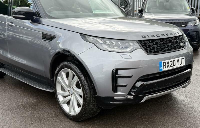 Land Rover Discovery Se Black #9