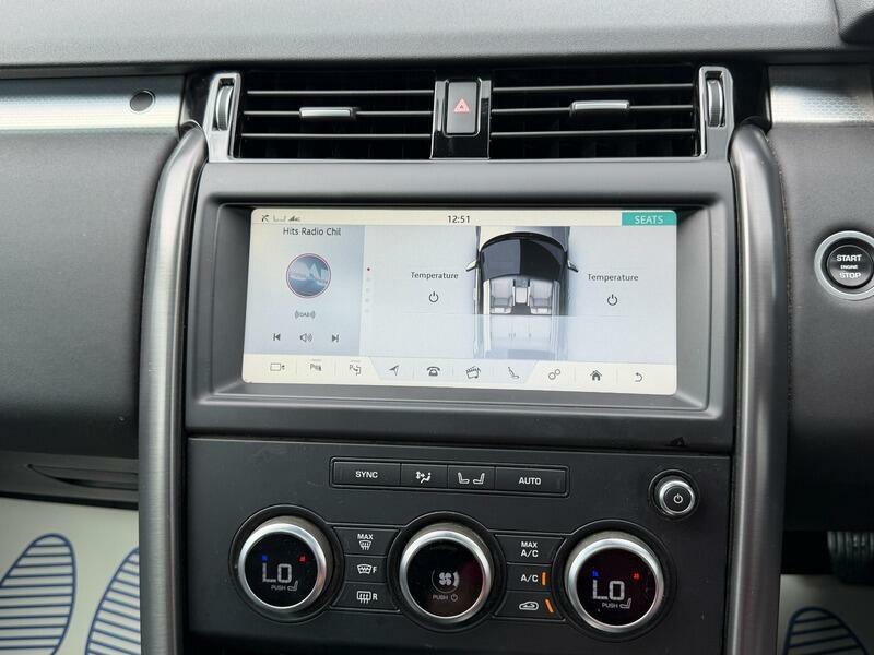 Land Rover Discovery Se Black #39