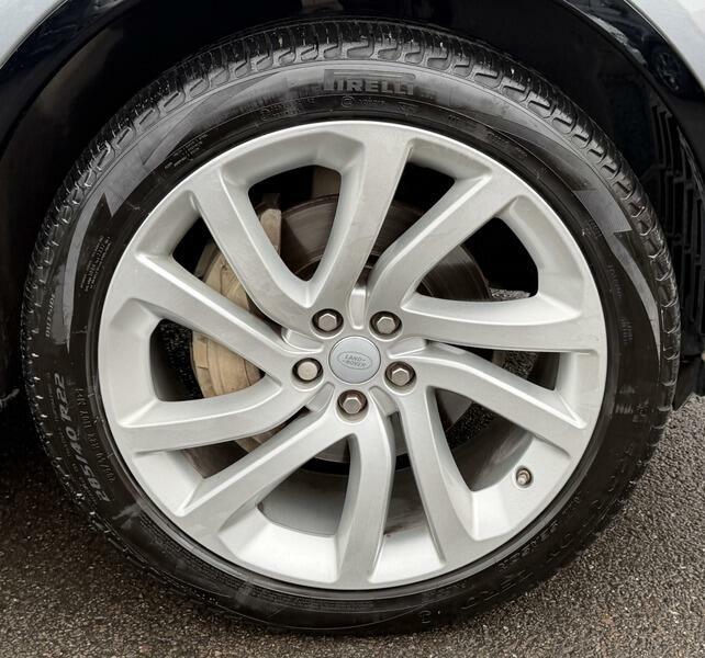 Land Rover Discovery Se Black #20