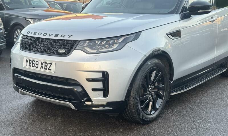 Land Rover Discovery Td4 Se Tech Black #10
