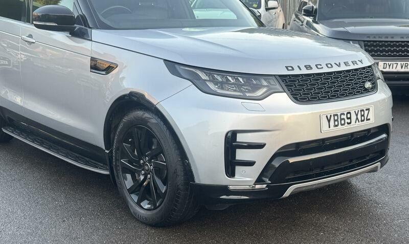 Land Rover Discovery Td4 Se Tech Black #9