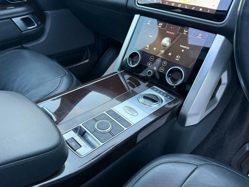 Land Rover Range Rover Range Rover Velar R-dynamic Se D180 Grey #25