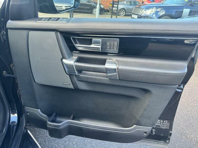 Land Rover Discovery 4 Discovery Hse Sdv6 Grey #49