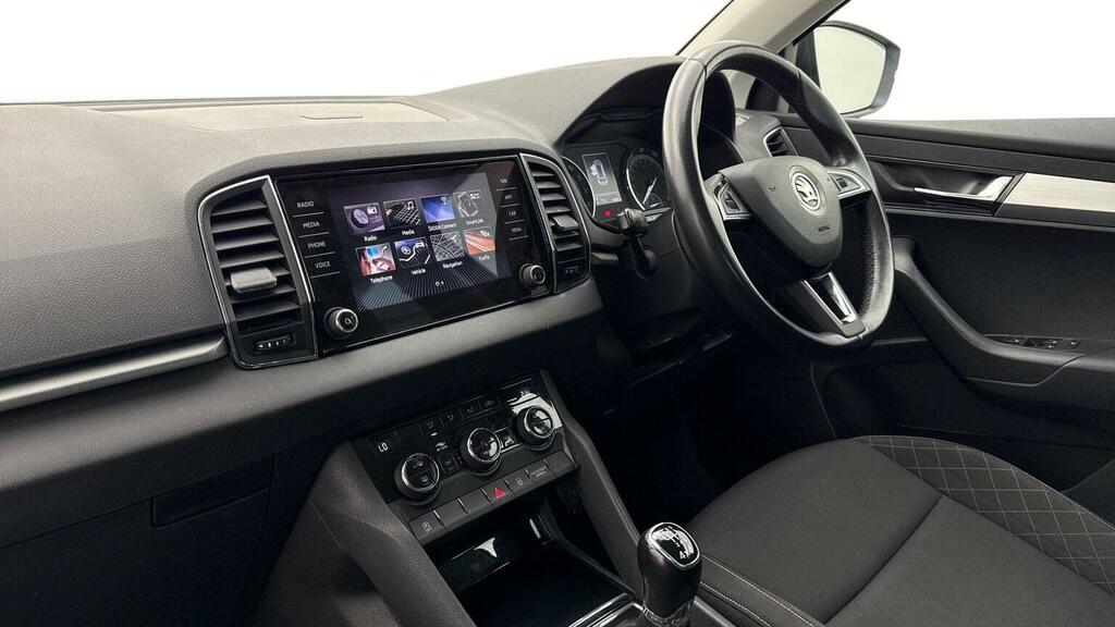 Skoda Karoq 2.0 Tdi Se 4Wd Euro 6 Ss Green #2