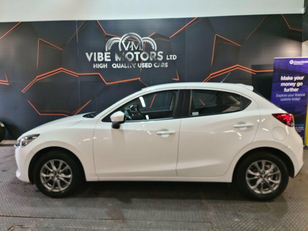 Mazda 2 1.5 Skyactiv-g Se-l Euro 6 Ss White #4