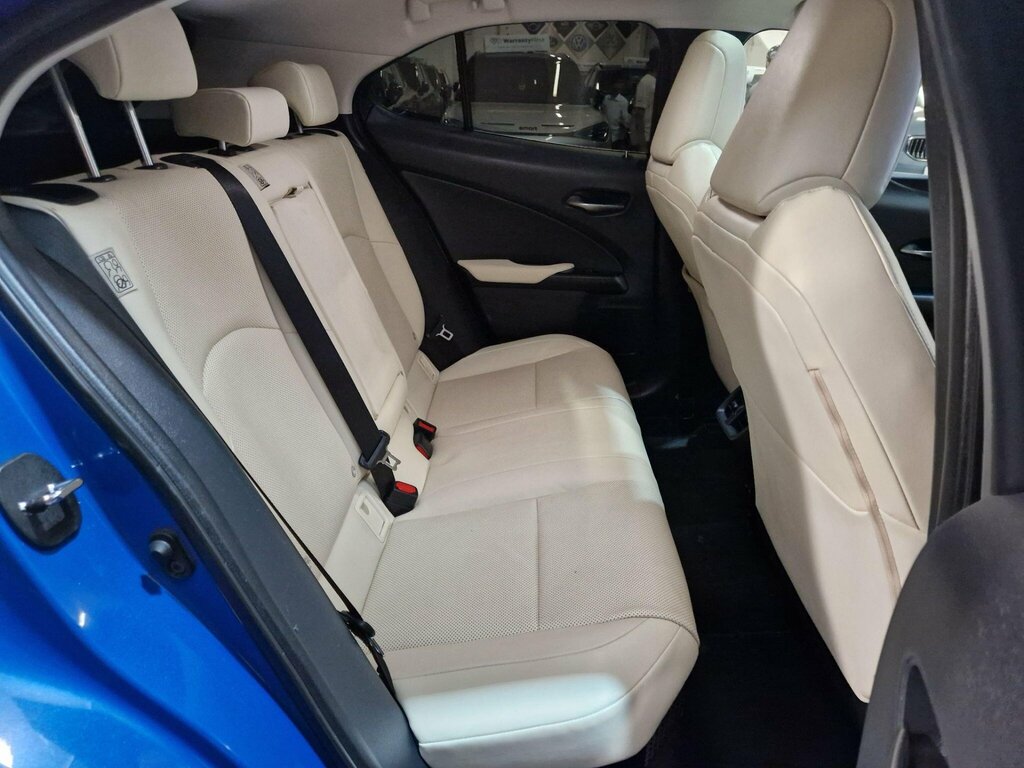 Lexus UX 300E 150Kw 54.3 Kwh E-cvt Hatchback Grey #28