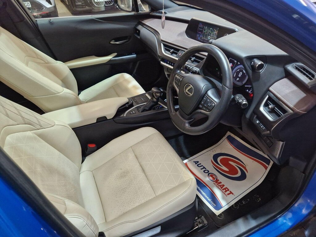 Lexus UX 300E 150Kw 54.3 Kwh E-cvt Hatchback Grey #18