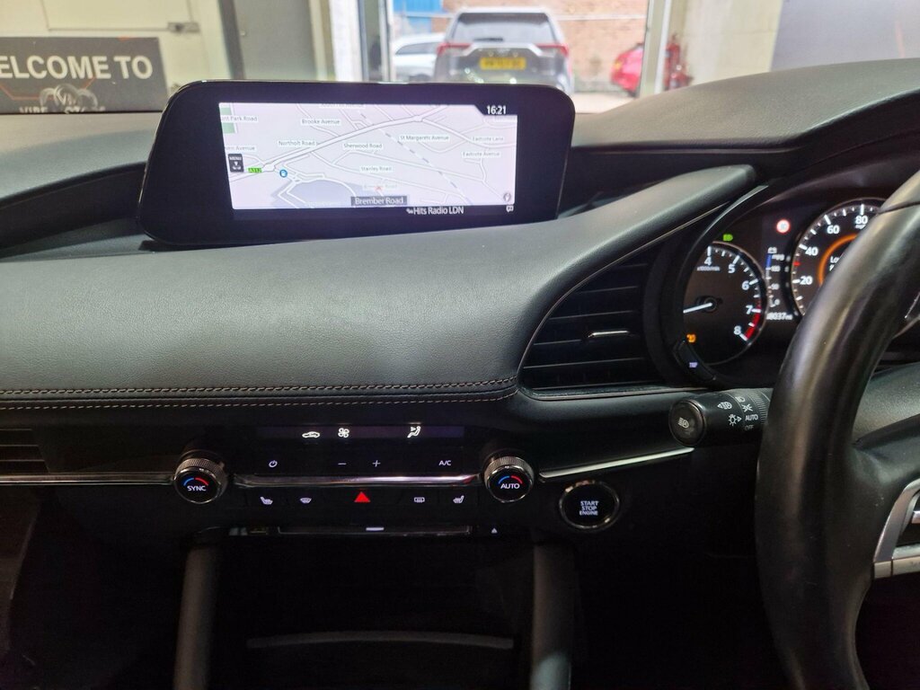 Mazda 3 2.0 E-skyactiv X Mhev 186 Gt Sport Red #10