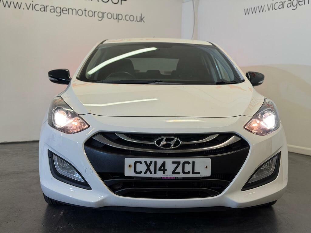 Hyundai I30 1.6 Crdi Se Euro 5 White #2
