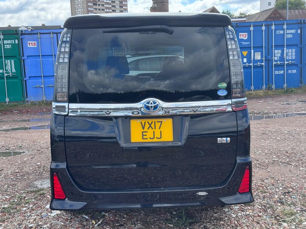 Toyota Voxy 1.8 Vvt-h Hybrid Mpv Cvt 7 Seats Black #6