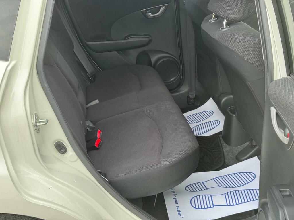 Honda Jazz Es Plus Black #19