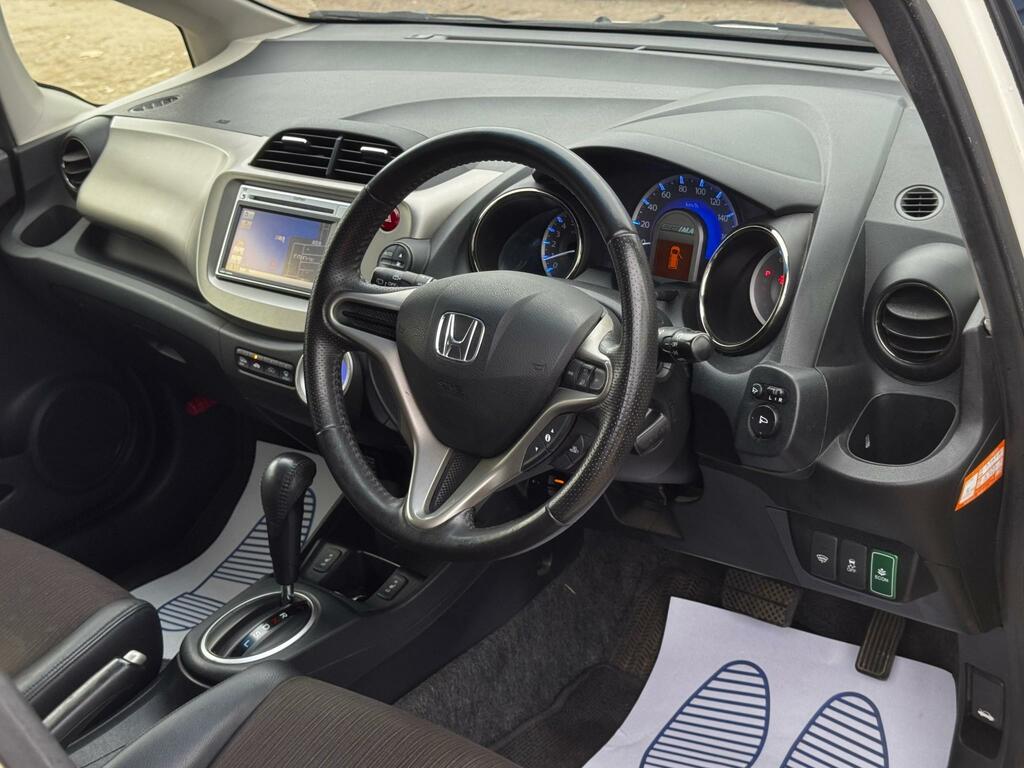Honda Jazz 1.3H Ima Hs-t Cvt Euro 5 White #4