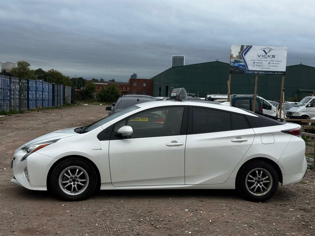 Toyota Prius 1.8 Vvt-h Active Cvt Euro 6 S S White #5