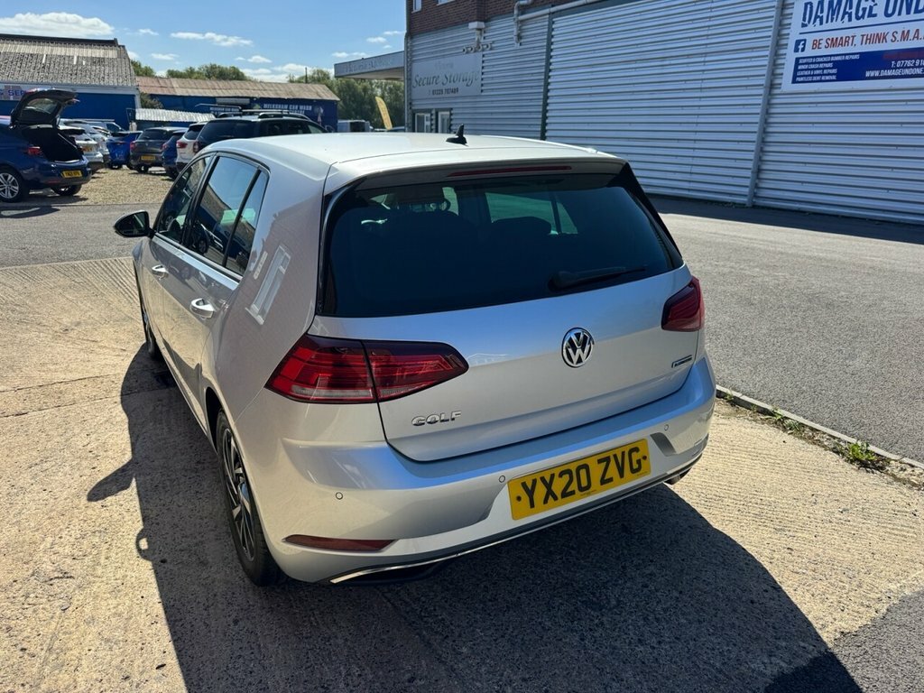 Volkswagen Golf Life White #7