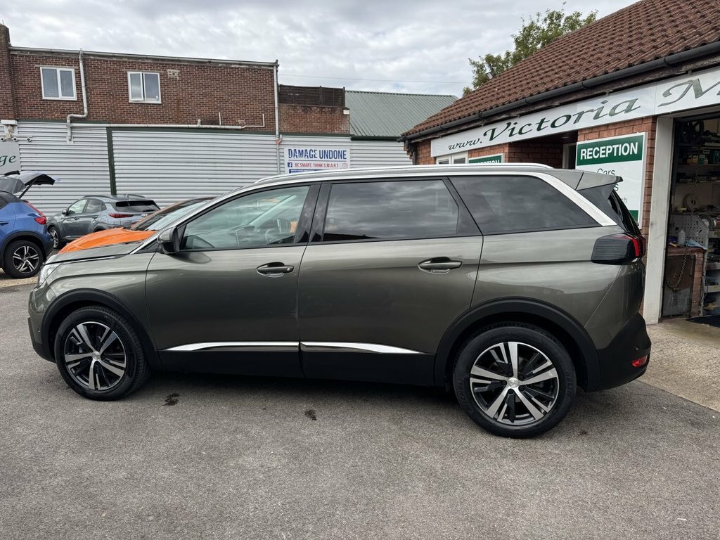Peugeot 5008 1.2L Allure Grey #4