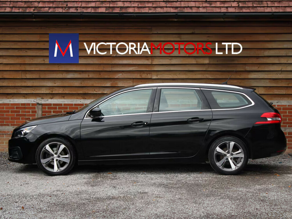 Peugeot 308 1.2 Puretech 130 Allure Estate Black #2