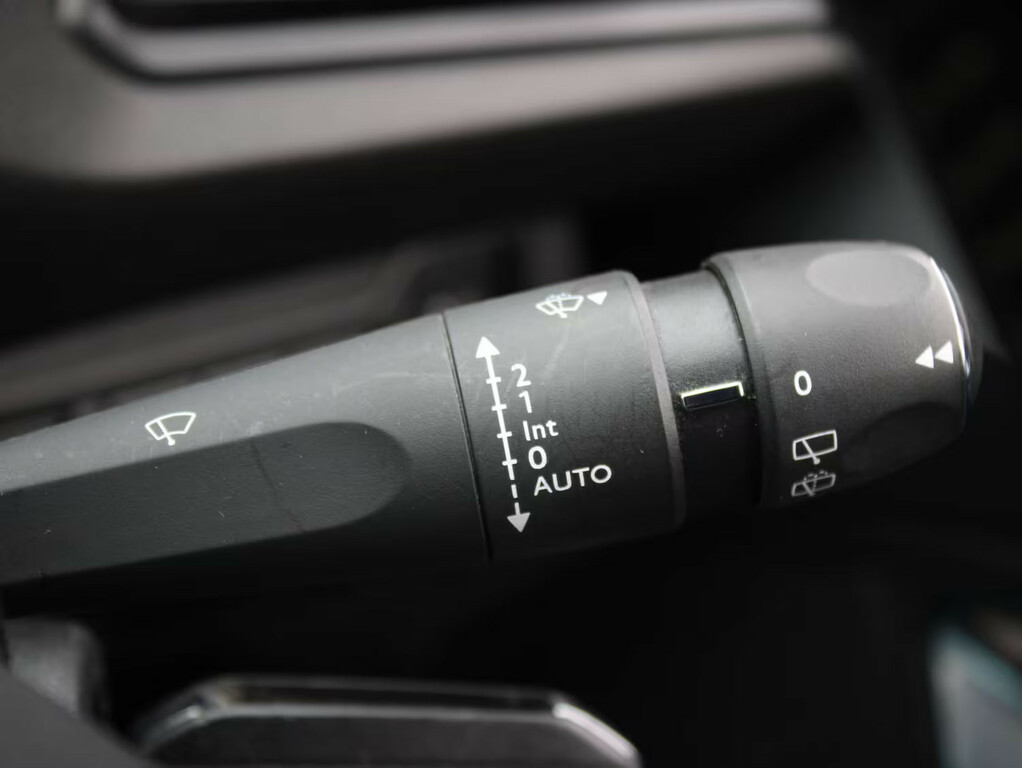 Peugeot 308 Tech Edition Black #10