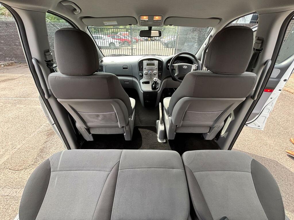 Hyundai I800 #28