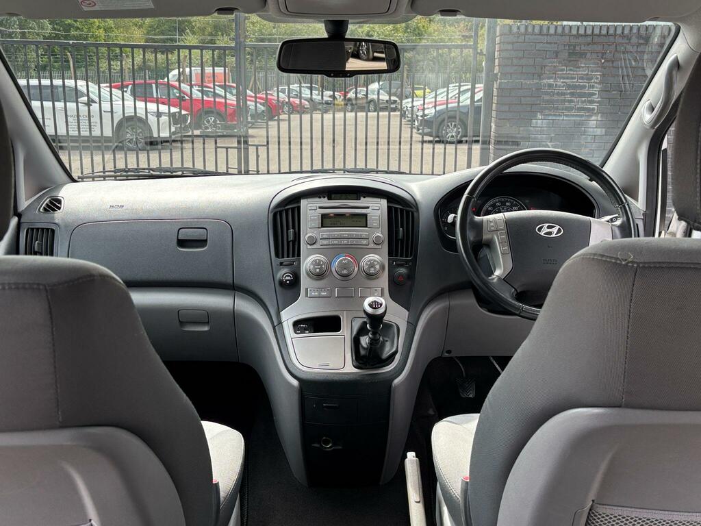 Hyundai I800 #27
