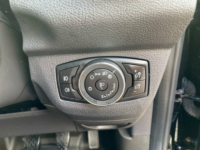 Ford Transit Courier Limited Tdci White #28