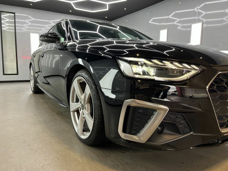 Audi A4 Tfsi S Line Mhev Black #3