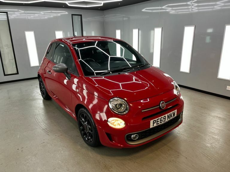 Fiat 500 S Red