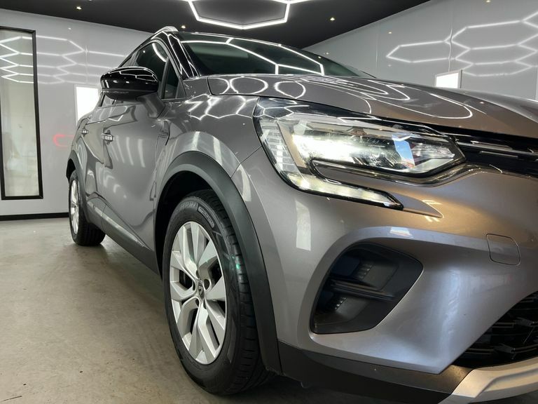 Renault Captur Iconic Tce Black #3