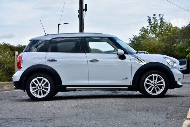 Mini Countryman Cooper Suv White #6