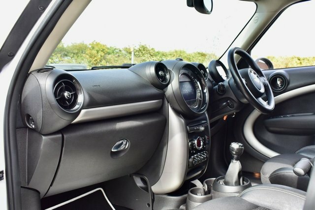 Mini Countryman Hatchback Blue #24