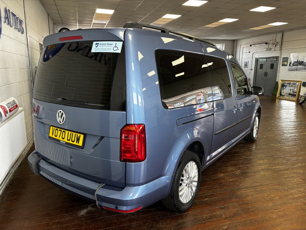 Volkswagen Caddy Maxi Life Mpv 2.0 Tdi 2020 Blue #3