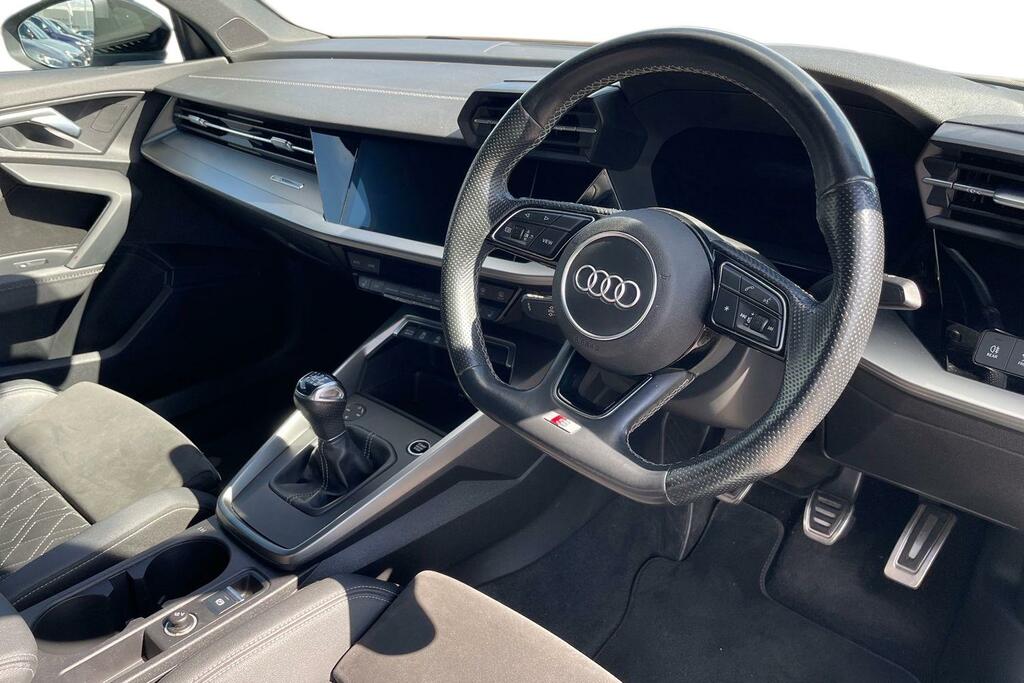 Audi A3 Audi A3 Saloon Edition 1 35 Tfsi 150 Ps 6-Speed DX21YHP White #6