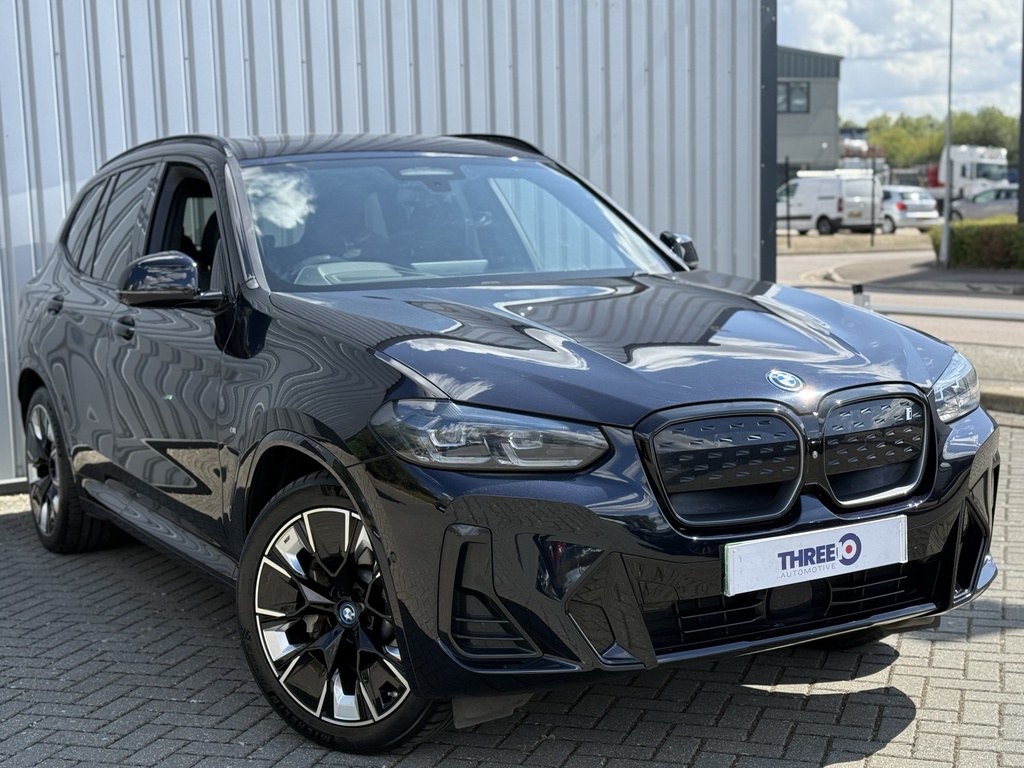 BMW iX3 Bmw Ix3 M Sport Pro LL71UYB Black