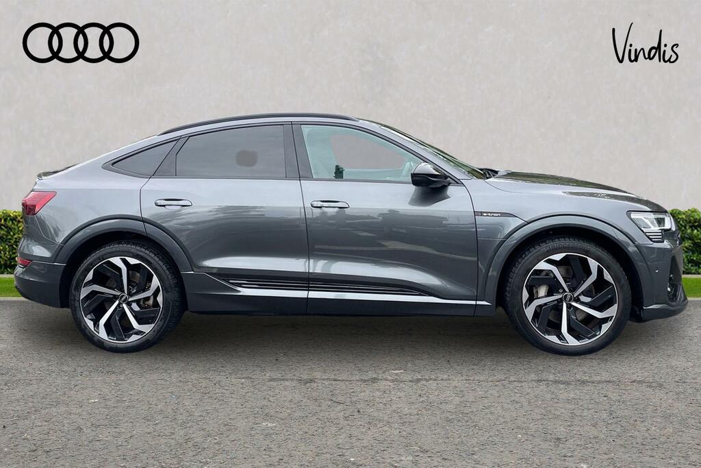 Audi E-tron Audi E-tron Sportback Black Edition 50 Quattro 230 LL72EBZ Grey #4