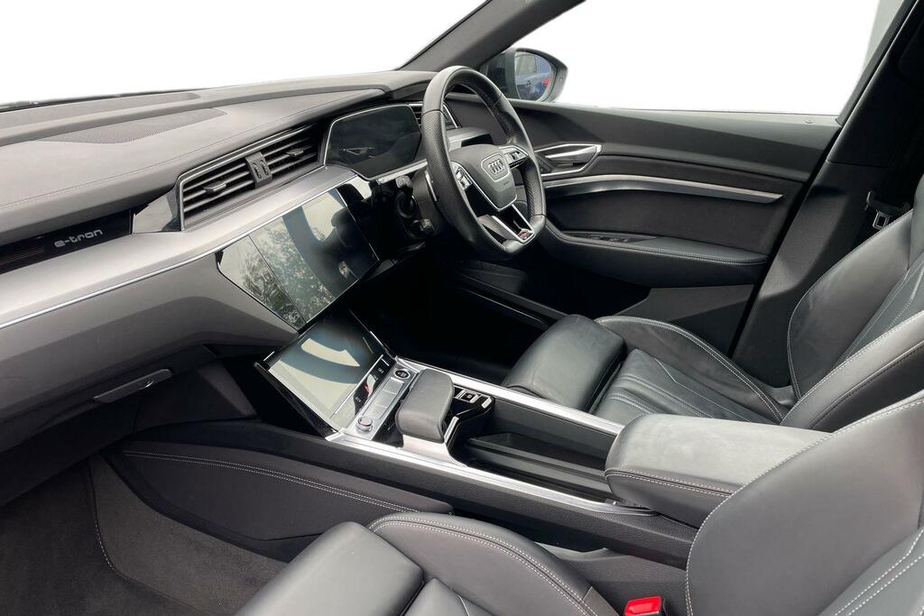 Audi E-tron Audi E-tron Sportback Black Edition 50 Quattro 230 LL72EBZ Grey #2