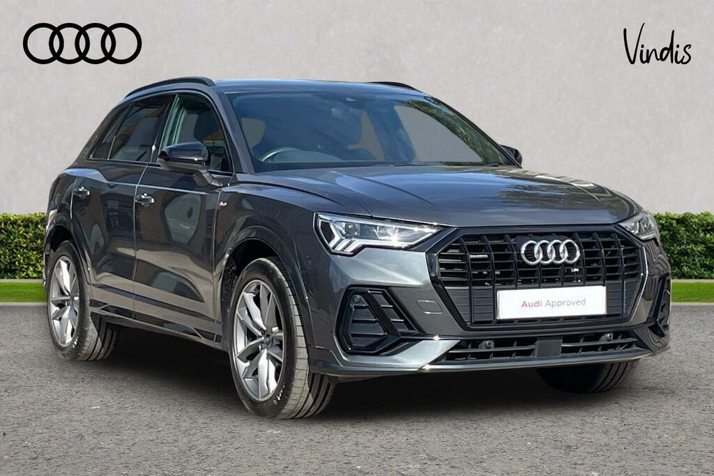 Audi Q3 Audi Q3 Black Edition 40 Tfsi Quattro 190 Ps S Tro Grey