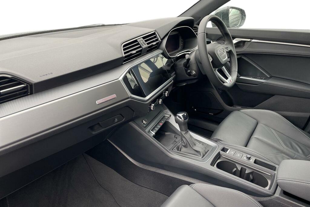 Audi Q3 Audi Q3 Sportback S Line 35 Tfsi 150 Ps S Tronic Grey #2
