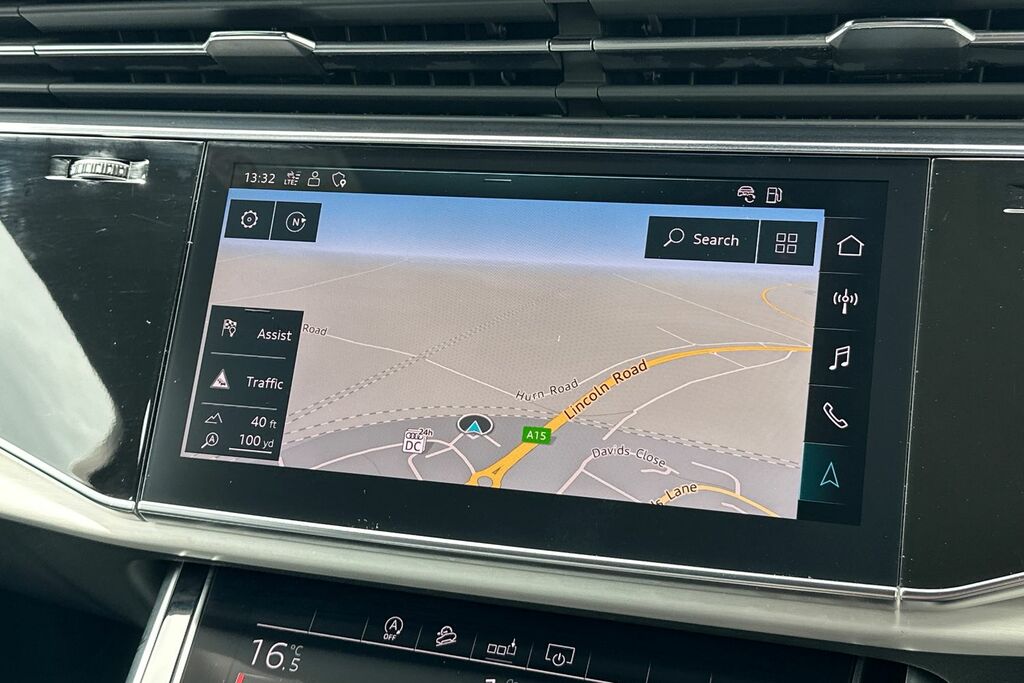 Audi Q7 3L Black Edition Black #19