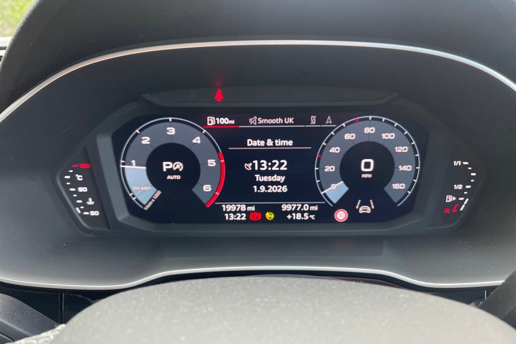 Audi Q3 45 Tfsi E Black Edition S Tronic Tech Pack White #21