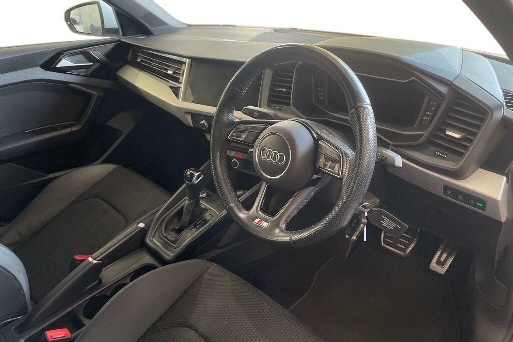 Audi A1 30 Tfsi Se Red #6