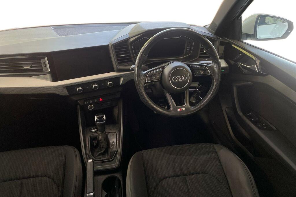 Audi A1 30 Tfsi Se Red #12