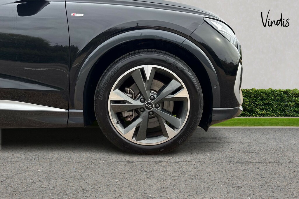 Audi Q4 E Tron Audi Q4 E-tron S Line 40 150,00 Kw Black #5