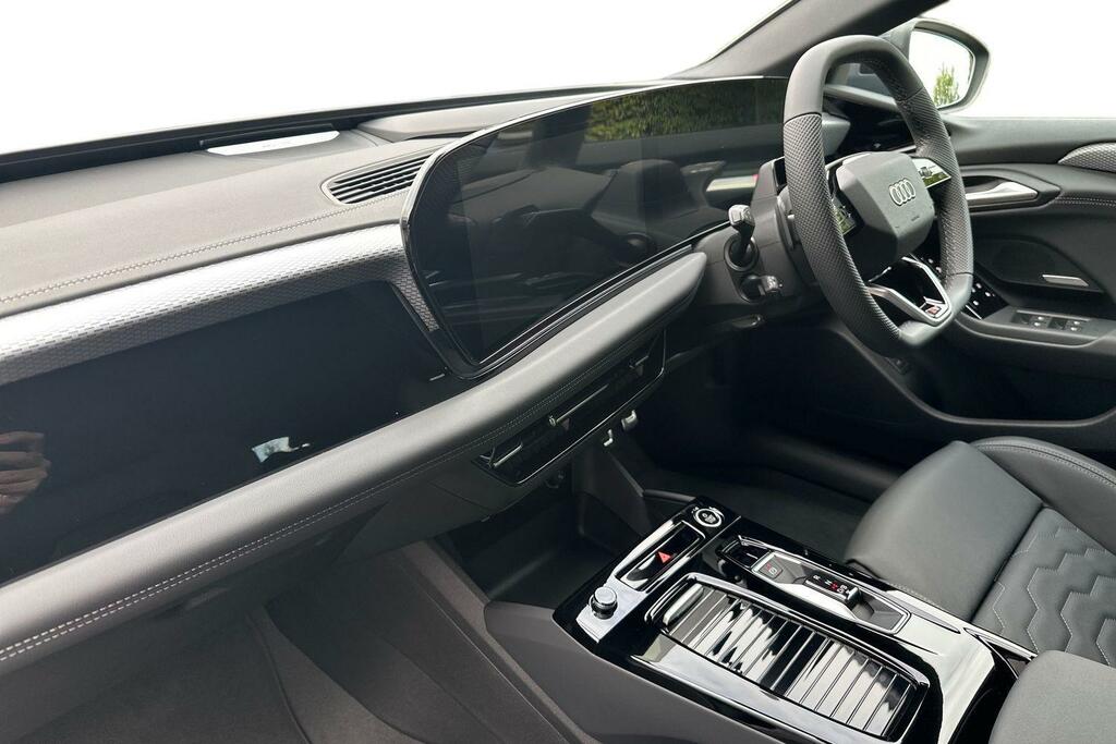 Audi A6 Audi A6 E-tron S Line Grey #2