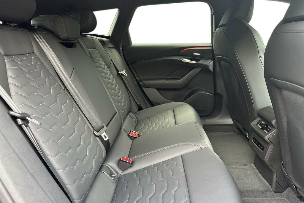 Audi A6 270Kw Performance 100Kwh S Line 2026 Black #13