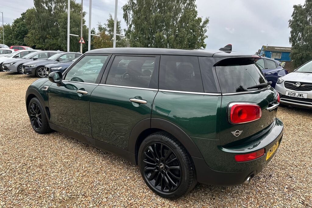 Mini Clubman Cooper Red #26