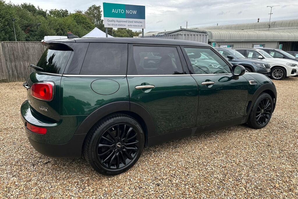 Mini Clubman Cooper Red #24