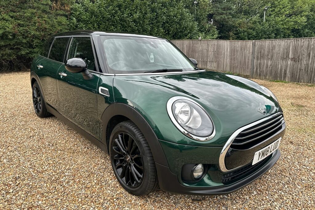 Mini Clubman Cooper Red #23