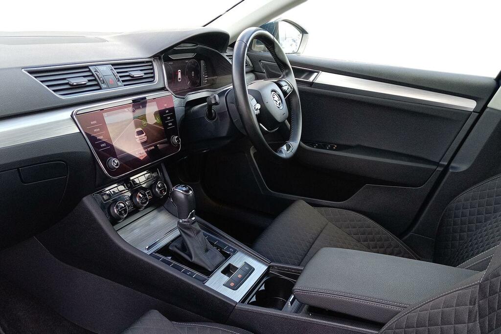 Skoda Superb Skoda Superb Estate Se 1.5 Tsi 150 Ps Dsg Blue #2