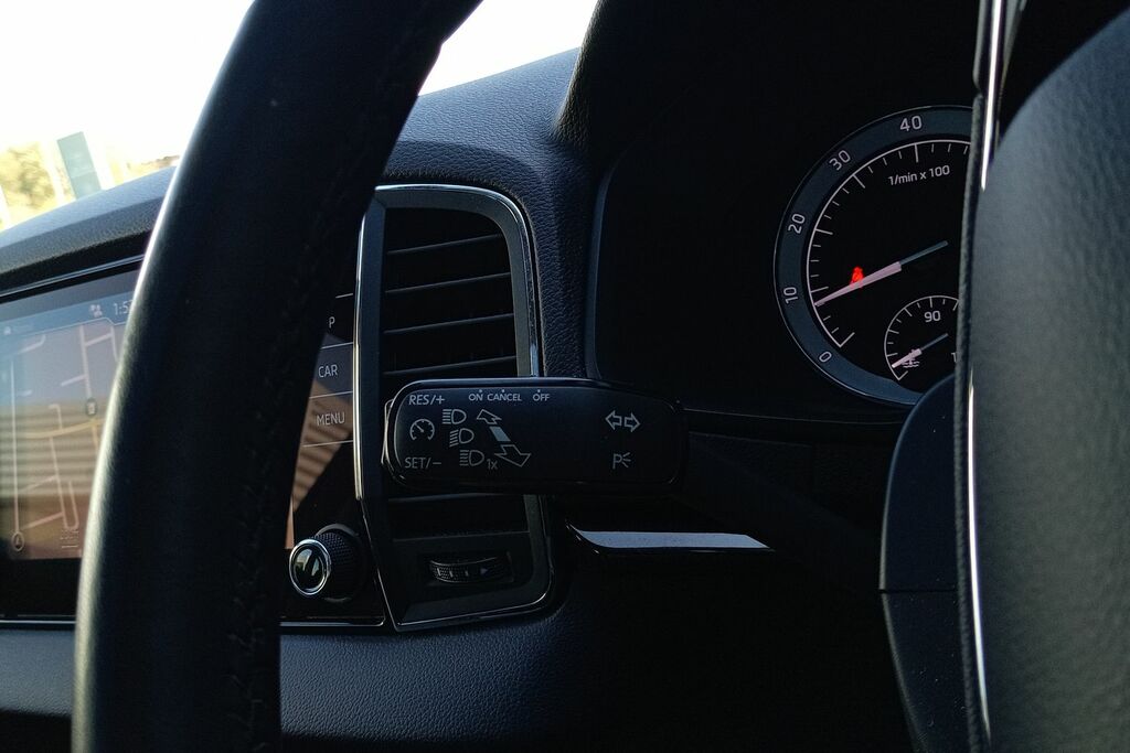 Skoda Karoq Se Technology 1.5 Tsi 15 Grey #25