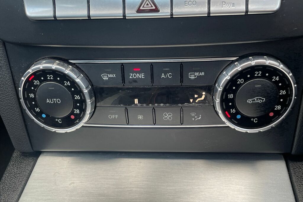 Mercedes-Benz C Class 2.1 Amg Sport Silver 2013  #16